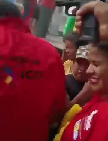 Este es el momento exacto donde asesinan al candidato del PRI-PAN y PRD en Coyuca de Benítez.
