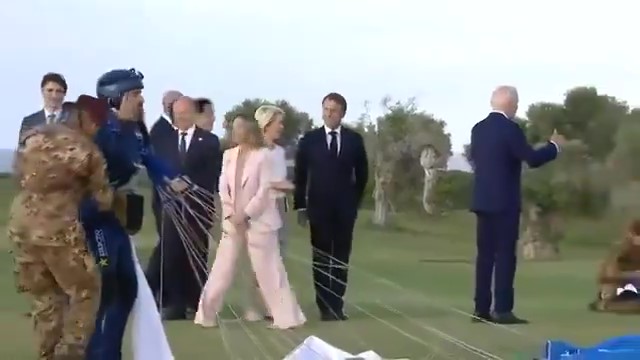 El presidente de Estados Unidos, Joe Biden, vuelve a mostrarse “desorientado” en un evento oficial. Esto sucedió en la reunión del G7 en Italia