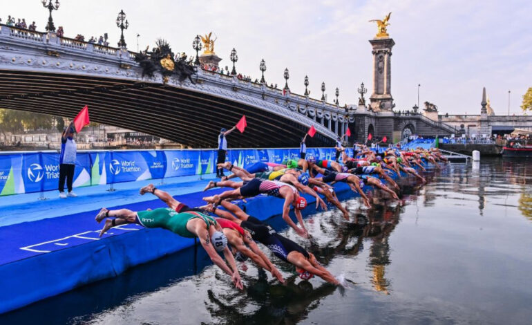  Suspenden el triatlón por mala calidad de agua en el Río Sena : París 2024