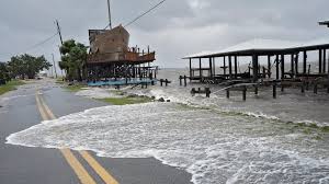  Huracán Debby deja a su paso cuatro muertos en Florida