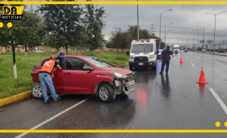  Choque sobre bulevar Miguel Ramos Arizpe deja un lesionado