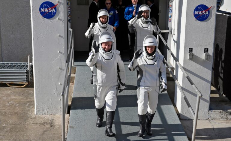 Posponen lanzamiento de Crew-11 de la NASA y SpaceX por mal clima