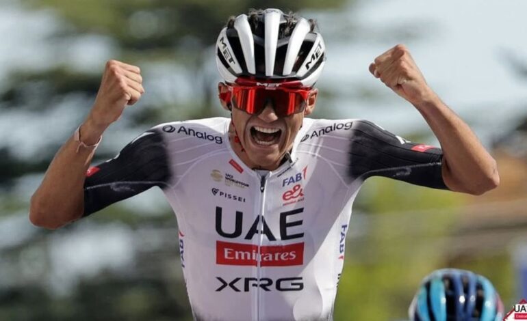 Isaac del Toro conquista el Giro Della Toscana en Italia
