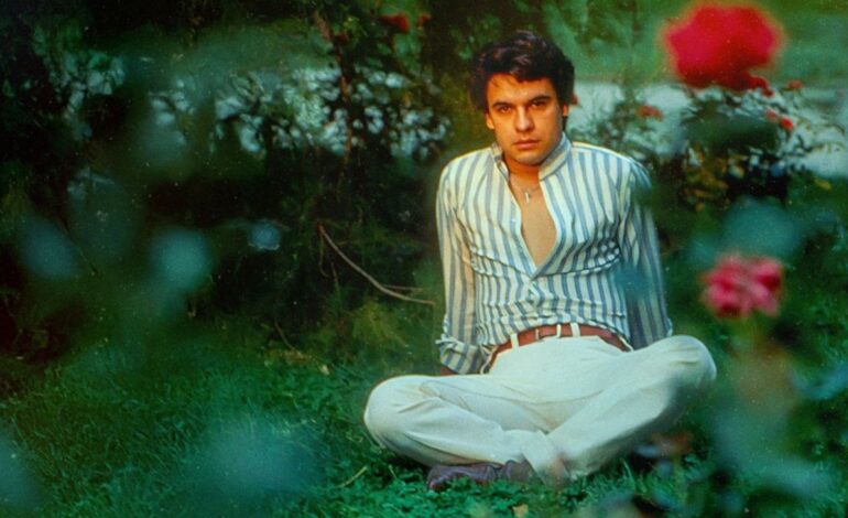 Este jueves se estrena ‘Juan Gabriel: Debo, puedo y quiero’