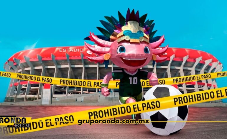  ¿Y ‘Ajologol’? Figura es retirada del Estadio Azteca tras polémica entre FIFA y Gobierno de CDMX