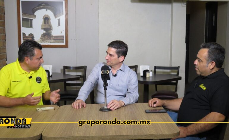  Se ha frivolizado la política en Nuevo León” Felipe de Jesús Cantú.