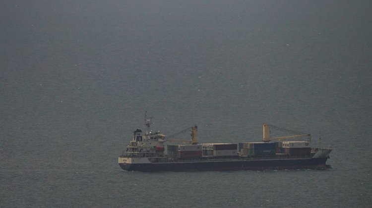 Barcos cargados de petróleo empiezan a salir de Ormuz: Trump