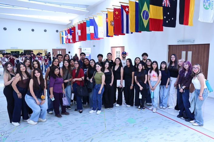  UANL abre diálogo sobre inteligencia artificial y tecnologías en IT Summit