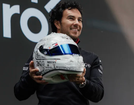  Checo’ Pérez estrena casco inspirado en México para celebrar sus 300 carreras en F1