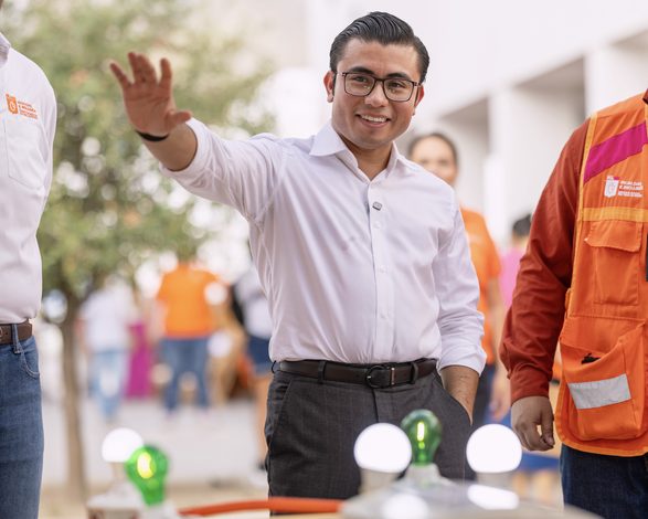  FÉLIX ARRATIA FORTALECE CENTROS COMUNITARIOS CON 70 MIL INSCRIPCIONES EN UN TRIMESTRE